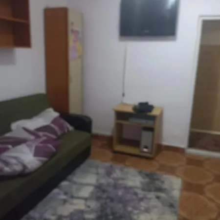 Apartment 2 Mangalia, Parter-gradinita, 5 Min De Portul Turistic